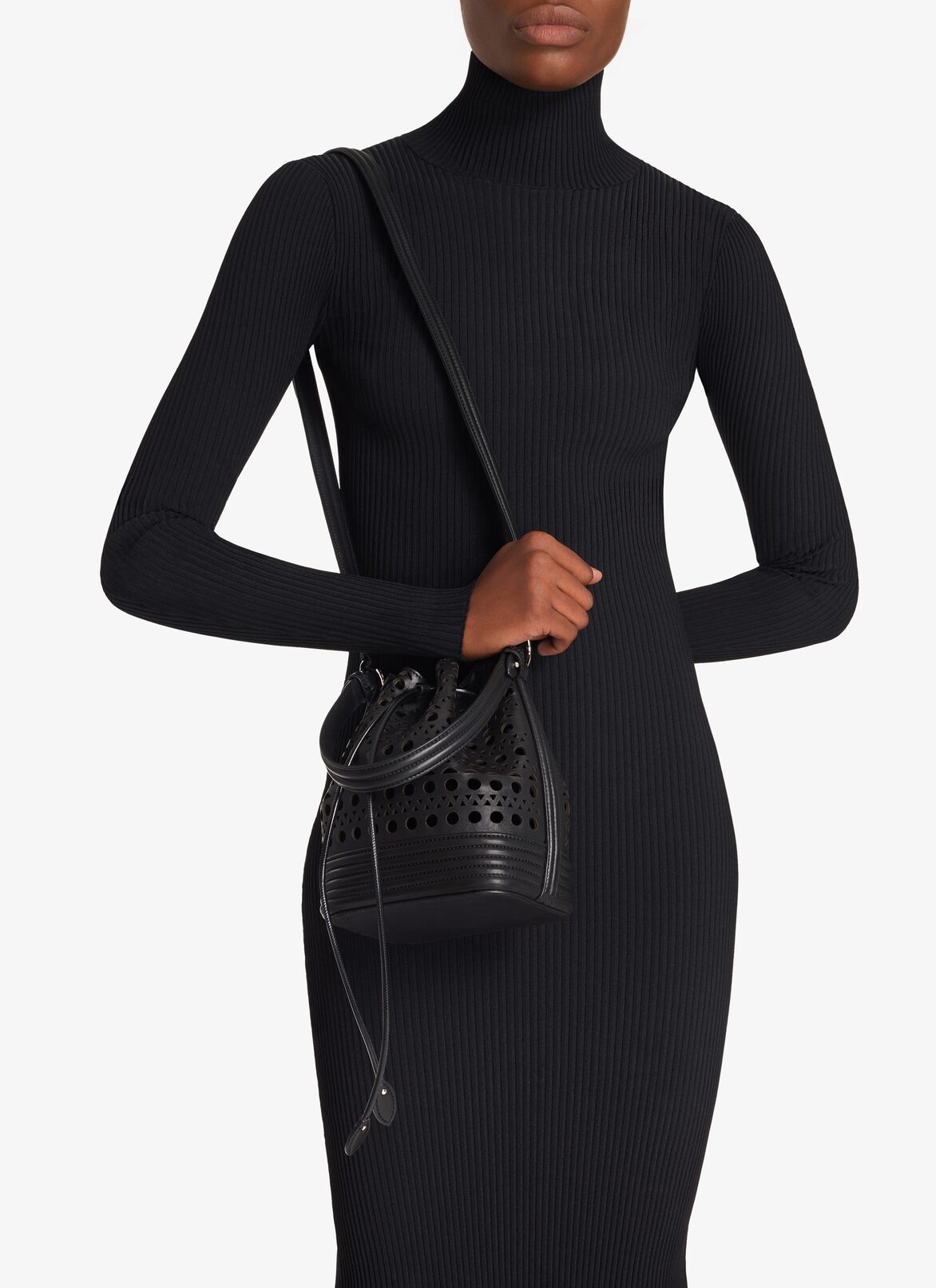 Le Seau openwork leather bag ALAÏA BLACK LE SEAU OPENWORK LEATHER BAG